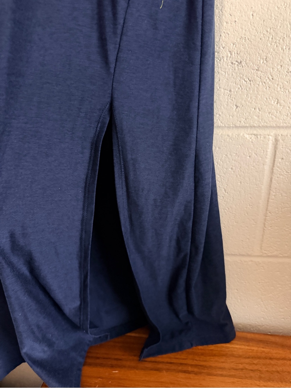 Beyond Yoga Featherweight Getaway Dress size Small nocturnal navy - Picture 7 of 9